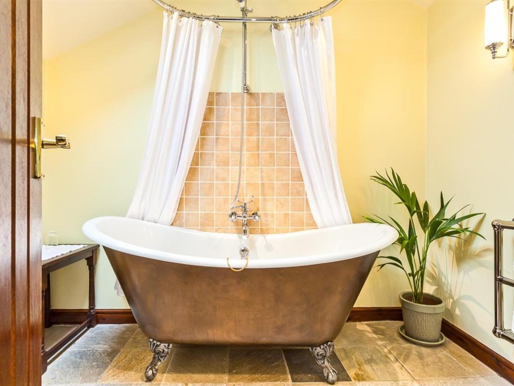 Waterwheel Guesthouse Ambleside Ngoại thất bức ảnh
