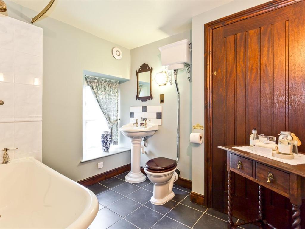 Waterwheel Guesthouse Ambleside Ngoại thất bức ảnh